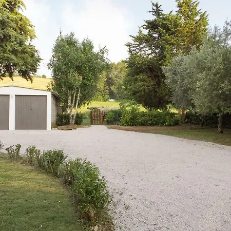 Casa Ferruccio - بيزارو